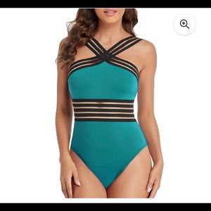 NWT Hilor bathing suit